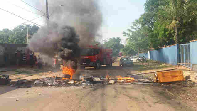 Protestos por falta de energia continuam nesta terça-feira
