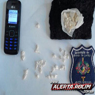 Agentes encontram celular e drogas durante revista em presídio