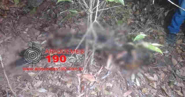 Homem é morto a tiros e tem o corpo partido ao meio