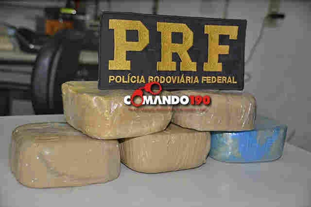 PRF prende homem transportando cinco quilos de droga