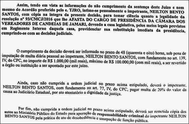 Ilegalmente no cargo: Justiça manda mais uma vez afastar presidente da Câmara de Candeias