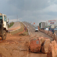 Viaduto terá liberação parcial de uma pista nesta terça-feira