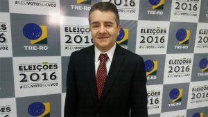 Juiz eleitoral acredita que eleitores deixaram para votar na última hora