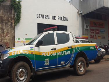 Homem é morto a facadas na Vila Princesa e suspeito foge