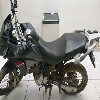 Irmãos são levados para a delegacia com motocicleta roubada