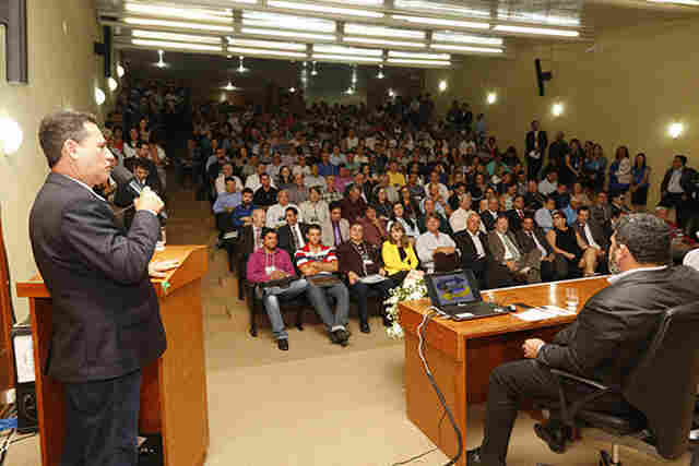 Comecem bem e terminarão bem, alerta Maurão de Carvalho aos novos prefeitos