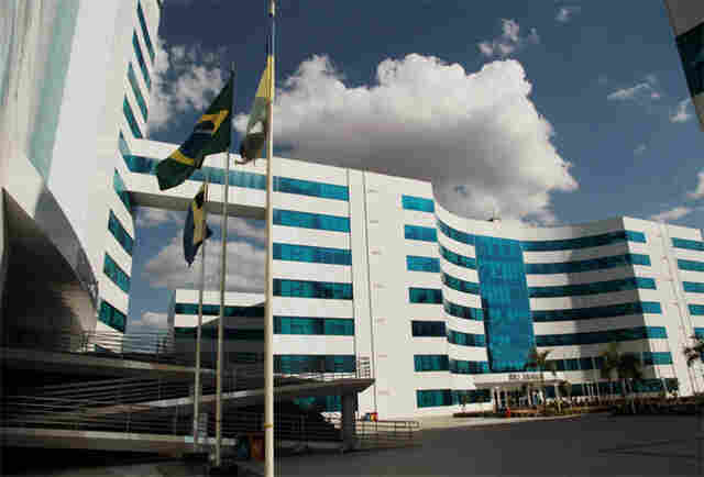 Servidor público: paralisação na sexta, ponto facultativo na segunda e feriado na terça