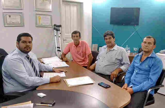 Jean Oliveira recebe a visita do prefeito eleito de Cabixi