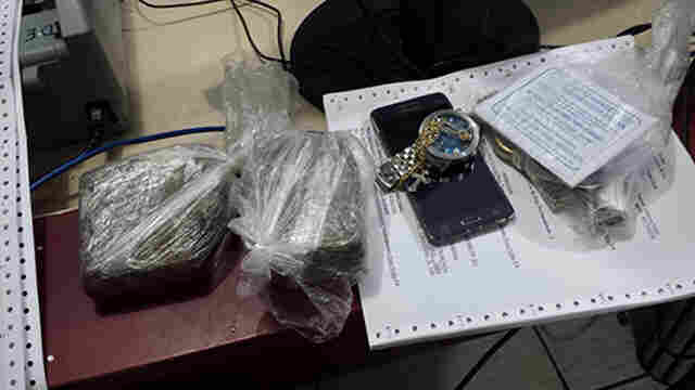 Trio é detido com meio quilo de maconha pronta para ser vendida na Zona Leste