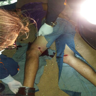 Ladrão agride família, rouba caminhonete e acaba baleado por policiais durante fuga