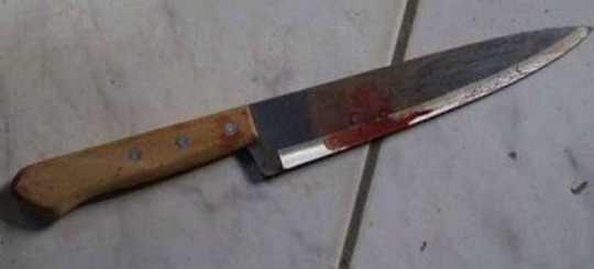 Para defender a mãe, filho mata padrasto a facadas