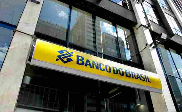Banco do Brasil anuncia fechamento de agências e de superintendências