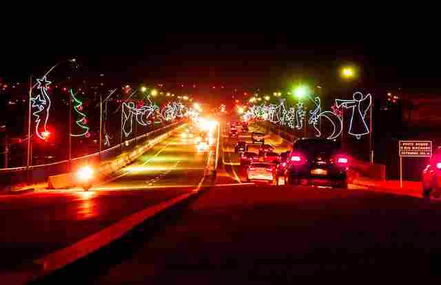 Ji-Paraná já está mais bela com iluminação natalina; Fotos