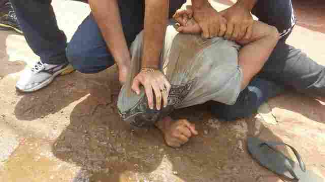 Suspeito é detido dentro de carro na capital; veja fotos