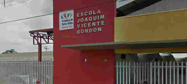 Homem invade escola e vigilante atira para evitar possível roubo de arma