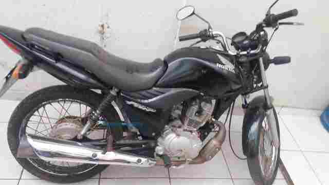 Polícia prende jovem com moto adulterada