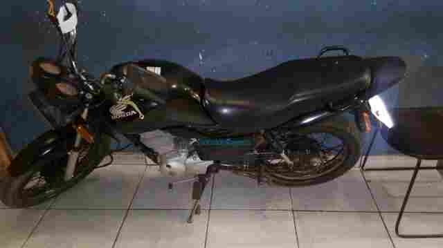 Dois são detidos por receptação e vítima reconhece como autores do furto