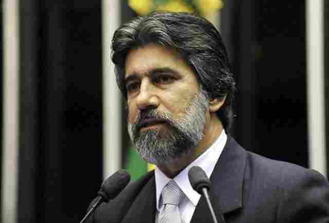 Raupp anuncia liberação de R$ 1,2 milhão e para obras em 3 municípios