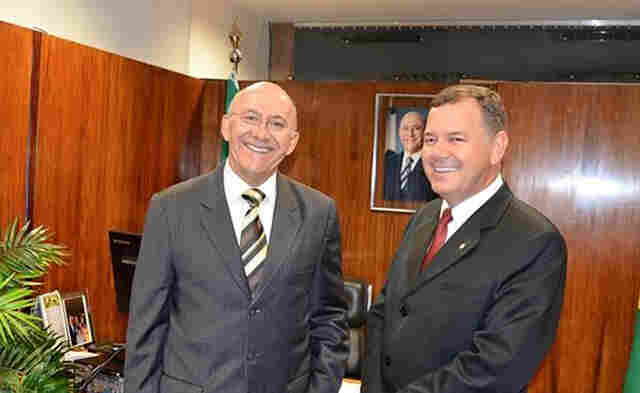 Saúde: deputado Lúcio Mosquini libera recursos para Hospital Cosme e Damião