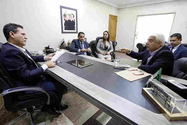 Maurão busca solução para crise entre Policia Civil e governo do Estado