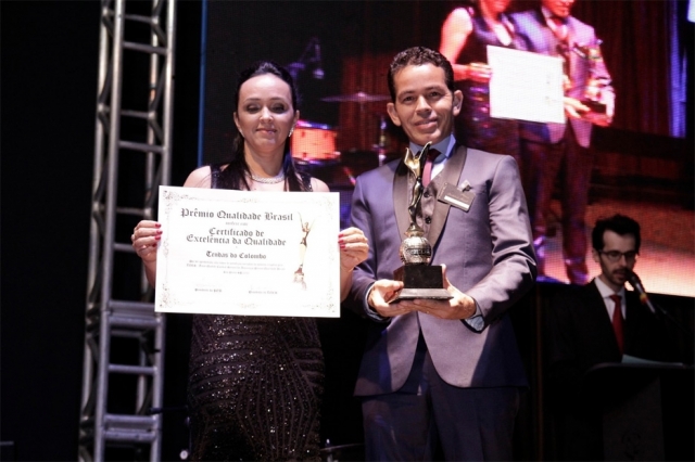Empresa Tendas do Colombo recebe o prêmio Qualidade Brasil 2016 