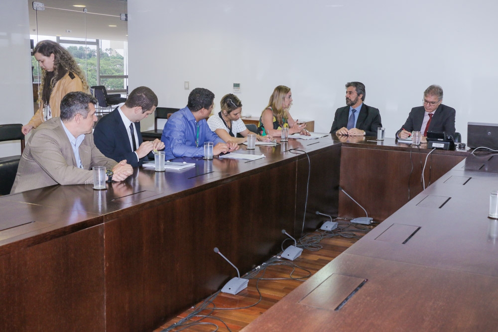 Governo de Rondônia cobra do Palácio do Planalto celeridade na regularização fundiária