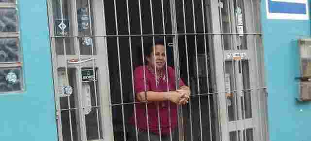 Moradores da Zona Sul colocam grades nas portas devido a onda de assaltos