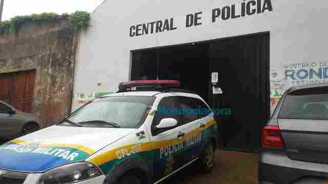 Polícia prende homem furtando aparelho de som de igreja evangélica