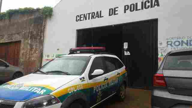 Jovem embriagado causa acidente na BR-364 em Porto Velho
