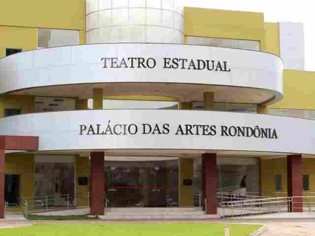 Teatro Palácio das Artes recebe cantata natalina gratuita na noite de Natal