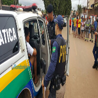 Motorista de carreta que esmagou mulher é preso; vídeo mostra local do acidente