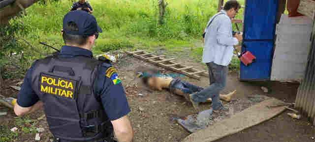 Homem é brutalmente assassinado no primeiro dia do ano