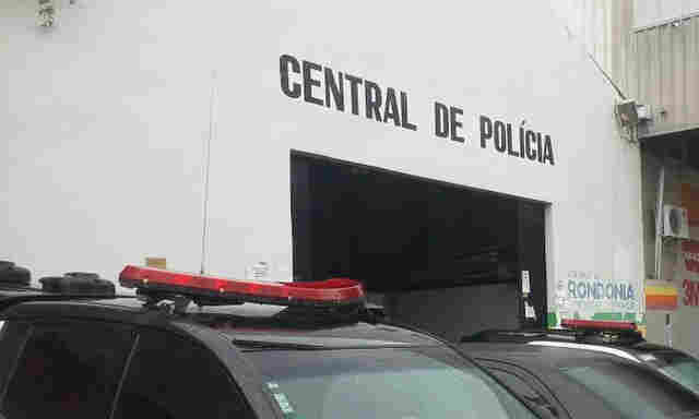 Mulher é espancada pelo ex-marido enquanto comemorava aniversário em bar de Porto Velho