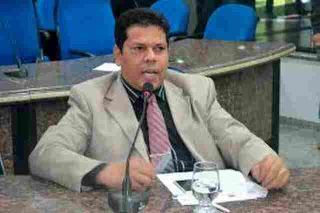 Trabalho de Jair Montes é decisivo na aprovação da reforma do prefeito Hildon Chaves