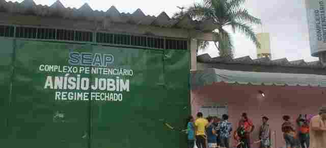 Governo do Amazonas afasta diretor de presídio, acusado de corrupção