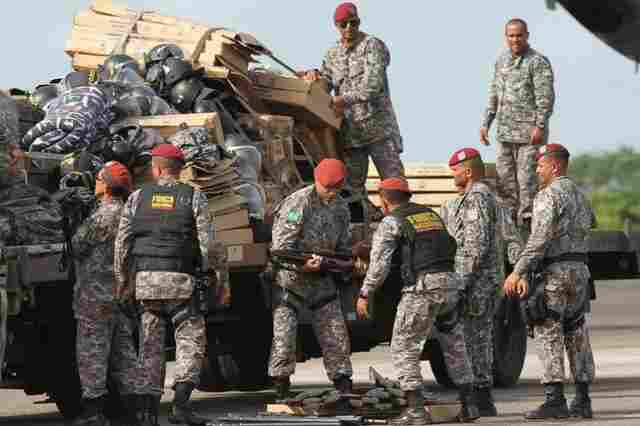 Força Nacional chega a Manaus para ajudar no controle da crise no sistema penitenciário