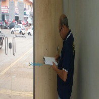 Criminosos atiram em porta e tentam furtar Banco do Brasil na Avenida Amazonas