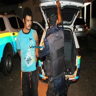 PM prende suspeito de furtar baterias dentro de empresa de ônibus