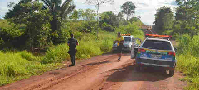 Homem é encontrado morto com tiro no ouvido às margens do Rio Benfica