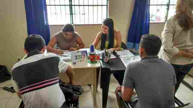 Cursos profissionalizantes com mais de 15 especialidades estão sendo oferecidos na capital