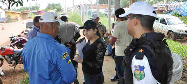 Prefeitura aperta o cerco contra taxistas piratas