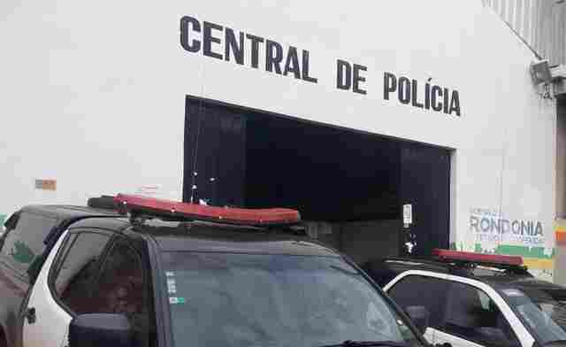 Jovem detida por receptação aponta marido como autor do roubo em Porto Velho