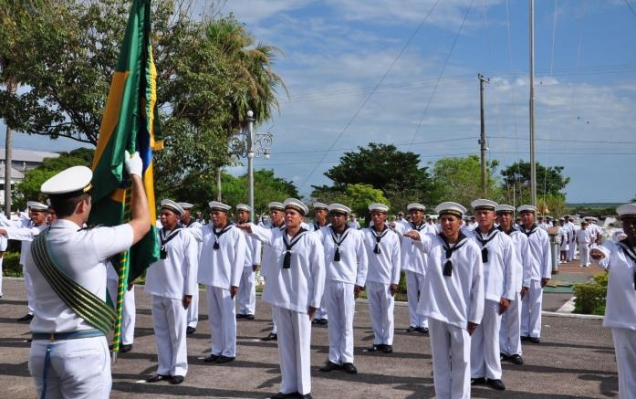 Marinha abre inscrições para 1.240 vagas de nível médio