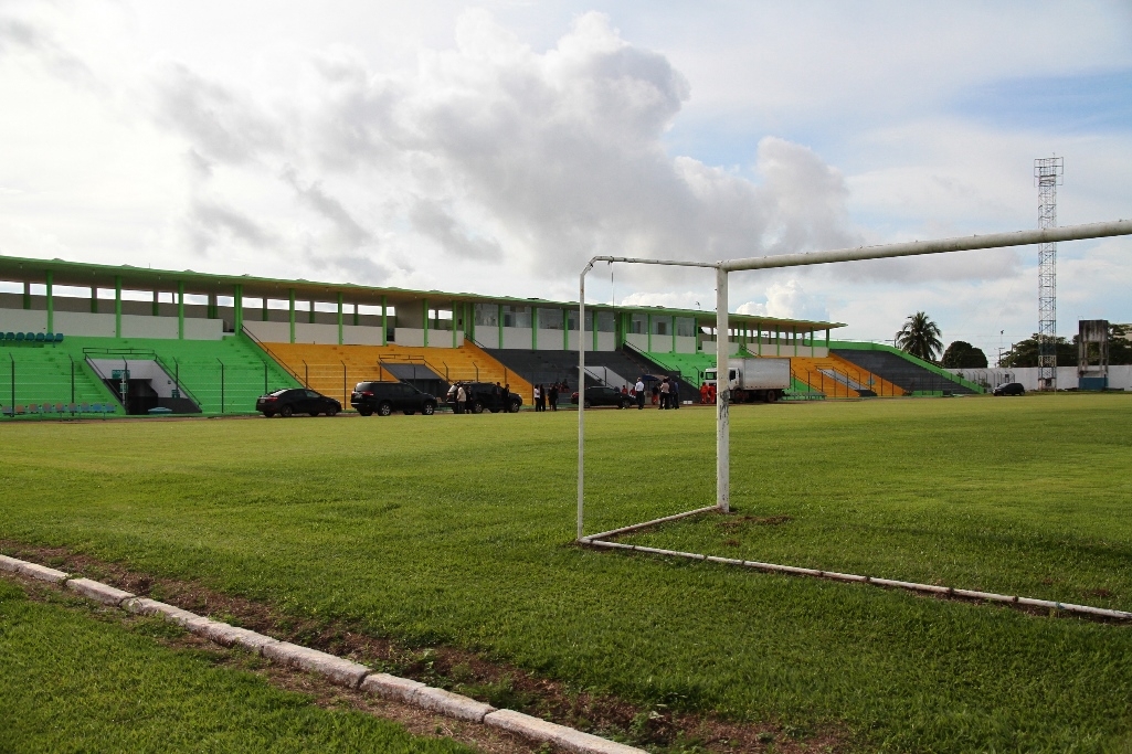 Estádio Aluizio Ferreira está pronto para receber jogo da Copa do Brasil nesta quarta-feira
