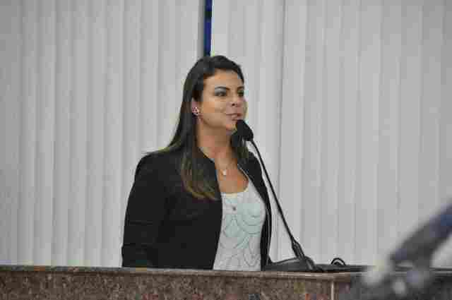 Mariana Carvalho garante apoio financeiro para gestão Hildon Chaves