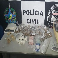 Trio que comandava boca de fumo no Bairro Cuniã é preso pelo Denarc