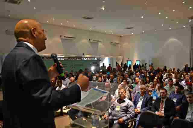 Encontro de prefeitos promovido pelo governo busca soluções para demandas comuns