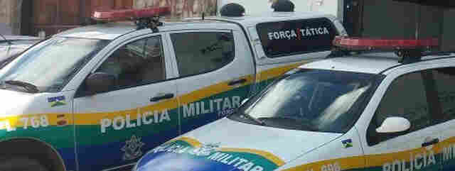 Mulher flagra amigo de 50 anos acariciando sua filha de 2 anos e aciona a polícia