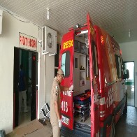 Mulher &eacute; atingida com tiro de espingarda enquanto dormia em s&iacute;tio na BR; Irm&atilde;o de cria&ccedil;&atilde;o &eacute; o principal suspeito