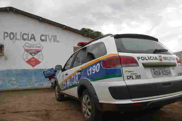 Bandidos voltam a agredir mulheres durante roubo